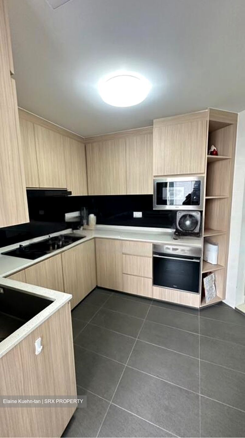Glendale Park (D23), Condominium #436293261